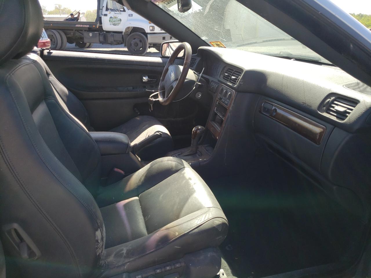 Photo 5 from auction – 2004 VOLVO C70 HPT with VIN YV1NC62D24J046603