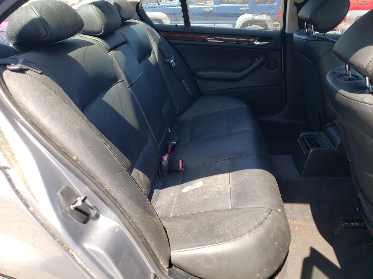 Photo 6 from auction – 2005 BMW 330 I with VIN WBAEV53475KM42916