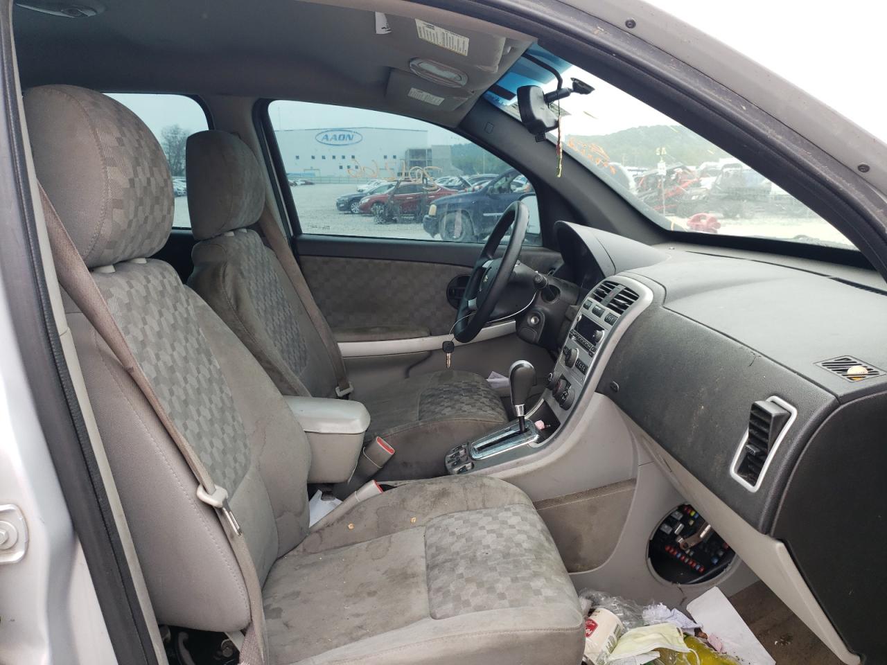 Photo 5 from auction – 2009 CHEVROLET EQUINOX LS with VIN 2CNDL13F696211184