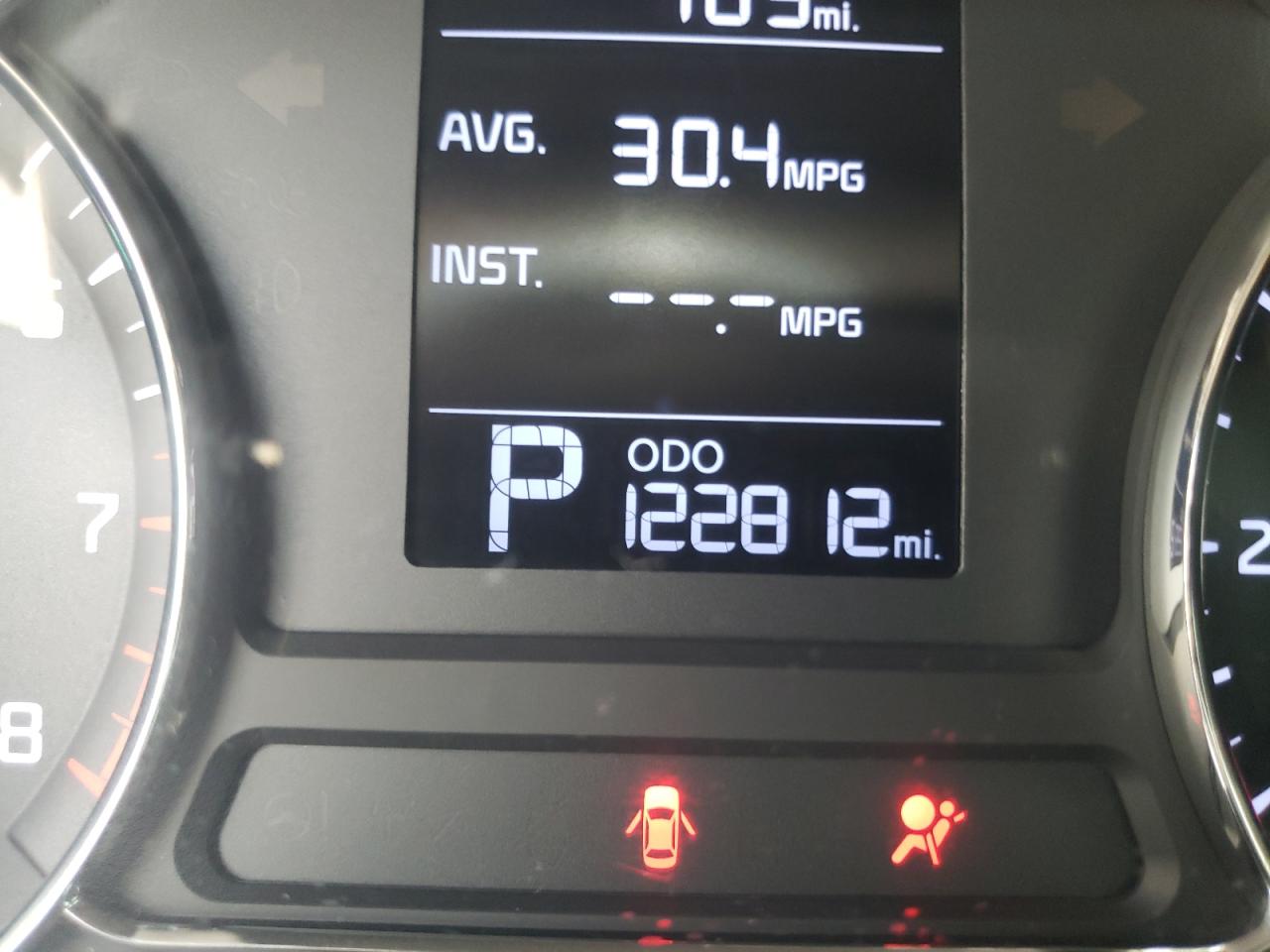Photo 8 from auction – 2014 KIA FORTE LX with VIN KNAFK4A67E5141220