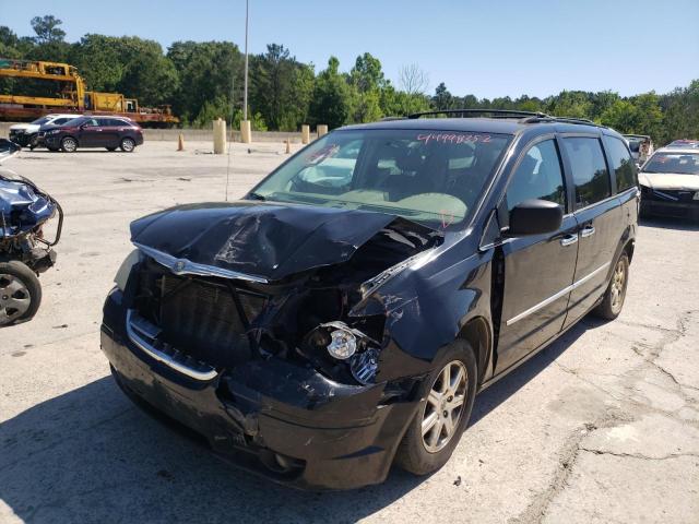 Photo 2 from auction – 2009 CHRYSLER TOWN & COU with VIN 2A8HR54159R674326