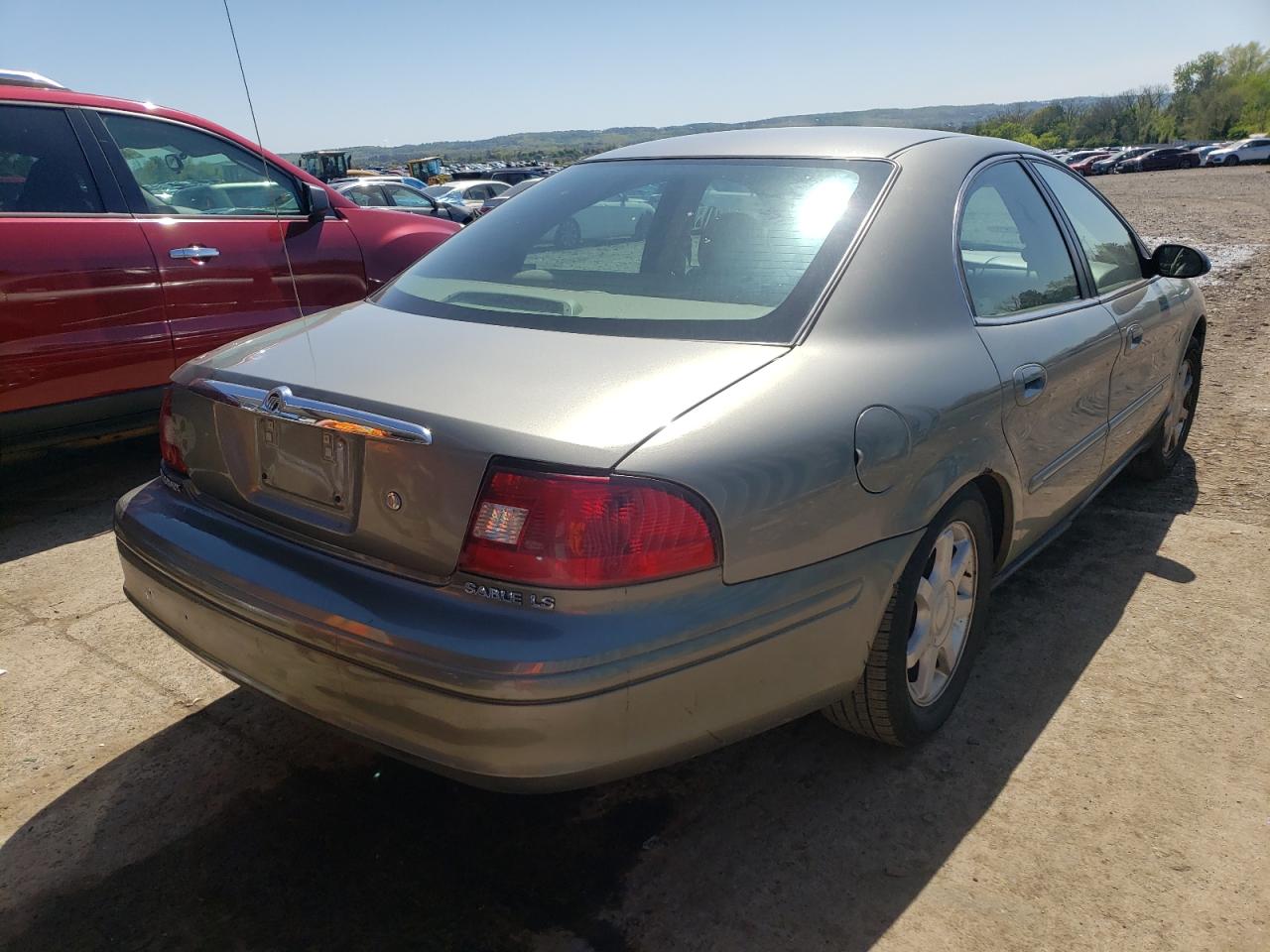 Photo 4 from auction – 2003 MERCURY SABLE LS P with VIN 1MEHM55S73A629976