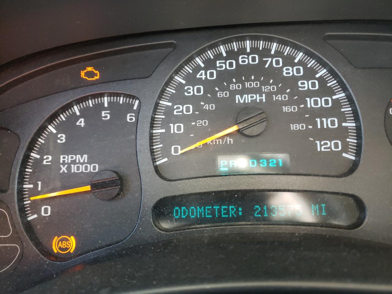 Photo 18 from auction – 2005 CHEVROLET SILVERADO with VIN 1GCEK19B65E228511