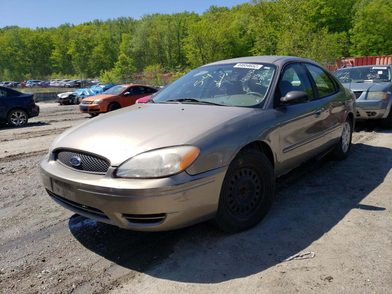 Photo 2 from auction – 2007 FORD TAURUS SE with VIN 1FAFP53U37A201032