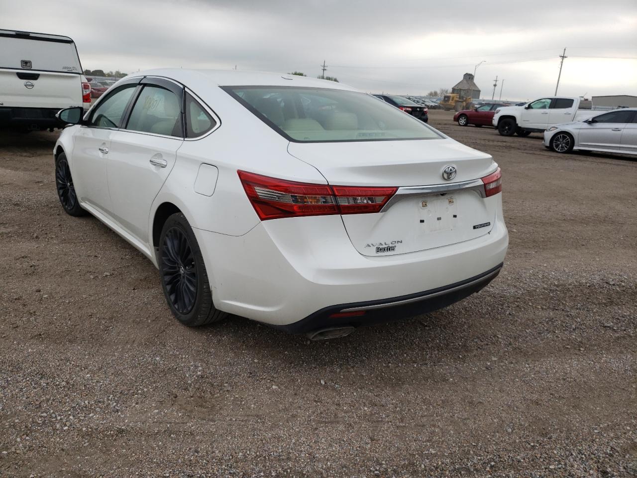 Photo 3 from auction – 2016 TOYOTA AVALON XLE with VIN 4T1BK1EB2GU213260