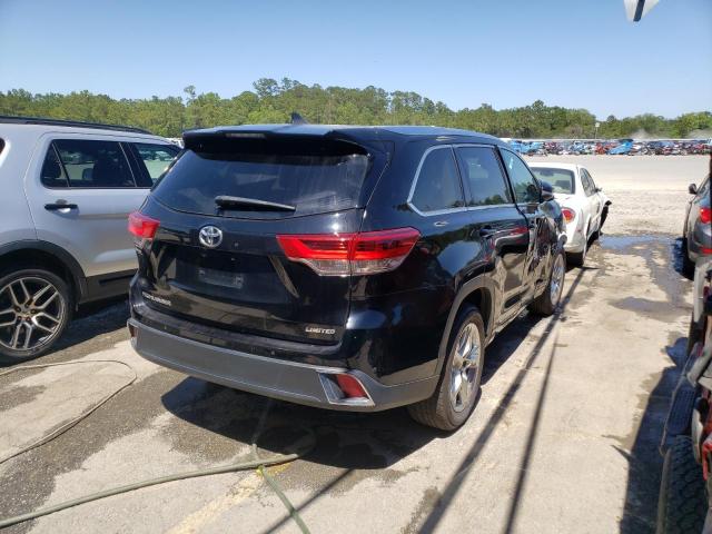 Photo 4 from auction – 2018 TOYOTA HIGHLANDER with VIN 5TDYZRFH3JS268050