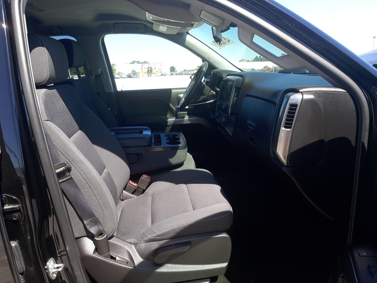 Photo 5 from auction – 2018 CHEVROLET SILVERADO with VIN 1GCRCREC1JZ149729