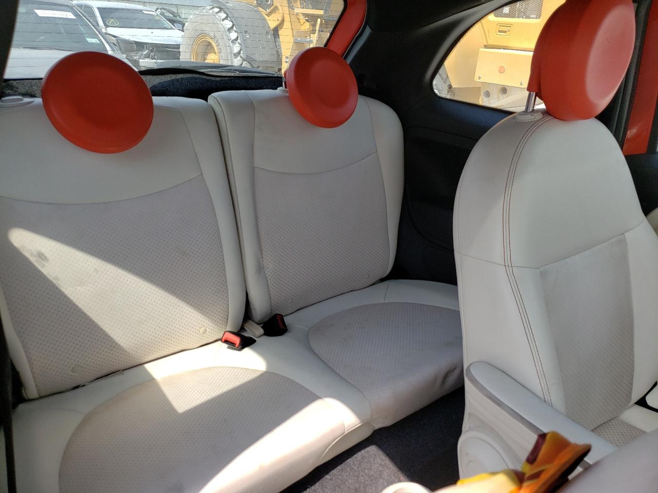Photo 6 from auction – 2015 FIAT 500 ELECTR with VIN 3C3CFFGE0FT561704