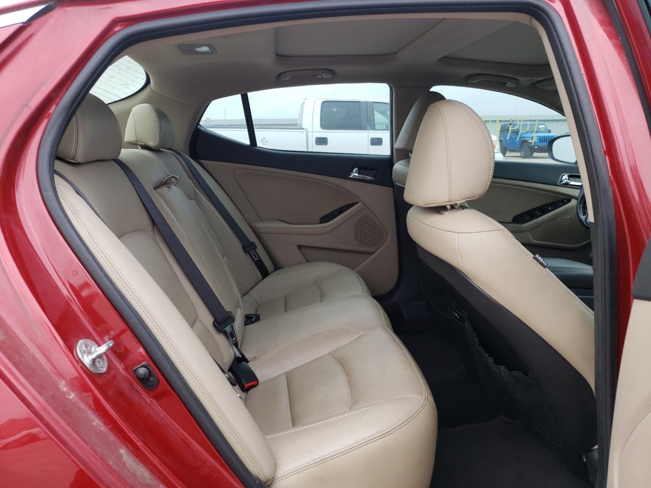 Photo 6 from auction – 2012 KIA OPTIMA EX with VIN 5XXGN4A76CG017892
