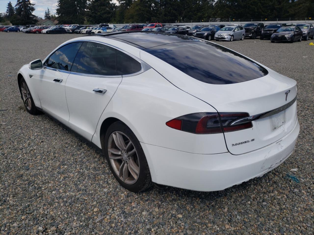 Photo 3 from auction – 2014 TESLA MODEL S with VIN 5YJSA1S16EFP51100