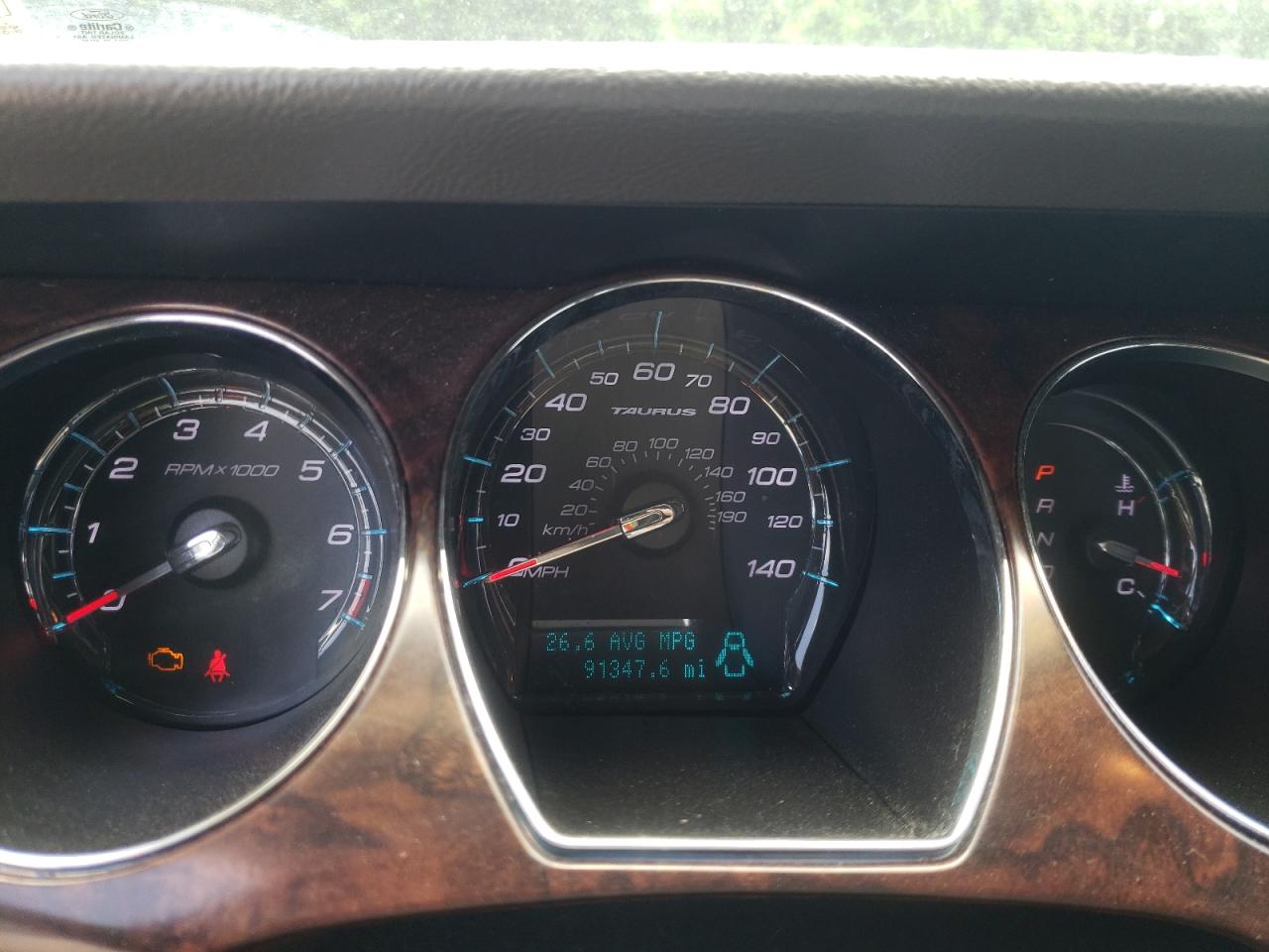Photo 8 from auction – 2011 FORD TAURUS SEL with VIN 1FAHP2EW0BG164890