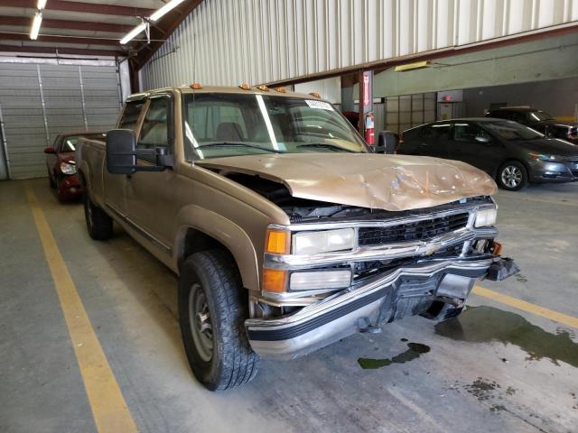 GMC SIERRA K35 2000 with VIN 1GTHK33J1YF447643 - Photo from auction