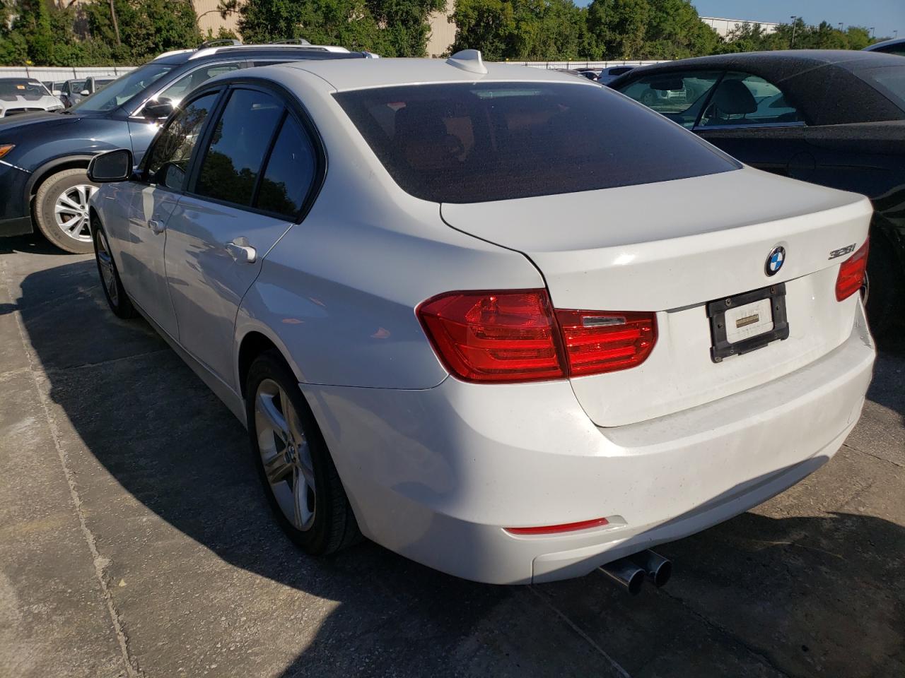 Zdjęcie 3 z aukcji – 2013 BMW 328 I z VIN WBA3A5G57DNP20801