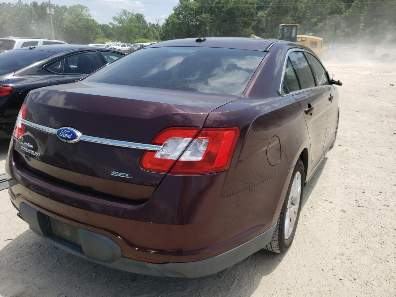 Photo 4 from auction – 2011 FORD TAURUS SEL with VIN 1FAHP2EW0BG164890