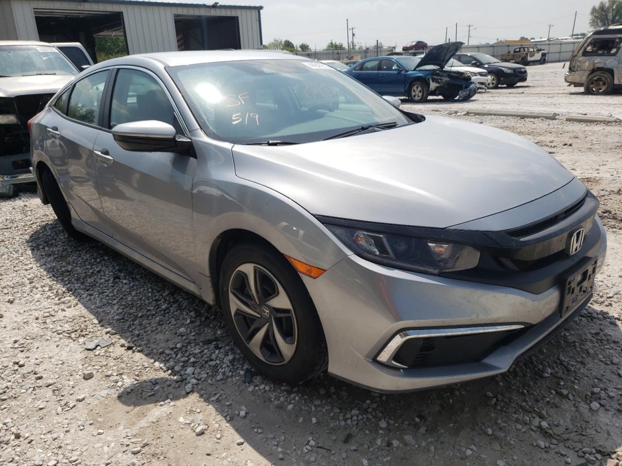 Photo 1 from auction – 2019 HONDA CIVIC LX with VIN 19XFC2F68KE011802