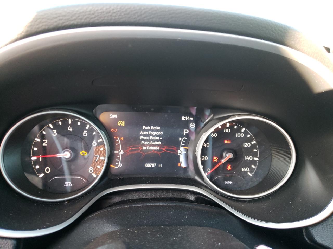 Photo 8 from auction – 2019 JEEP COMPASS LI with VIN 3C4NJCCB4KT777787