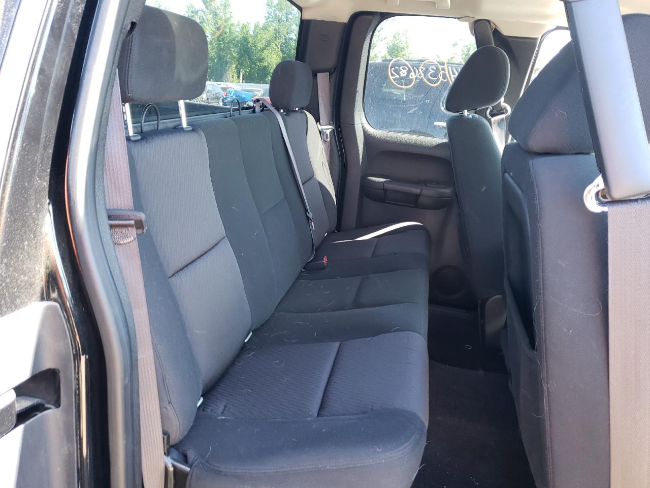 Photo 6 from auction – 2011 CHEVROLET SILVERADO with VIN 1GCRCREA5BZ443263