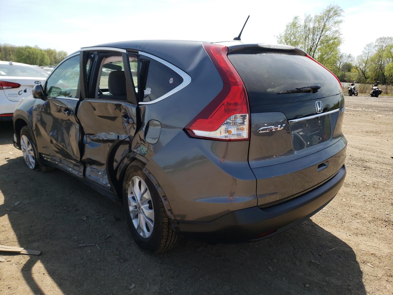 Photo 3 from auction – 2014 HONDA CR-V EX with VIN 5J6RM4H5XEL068065