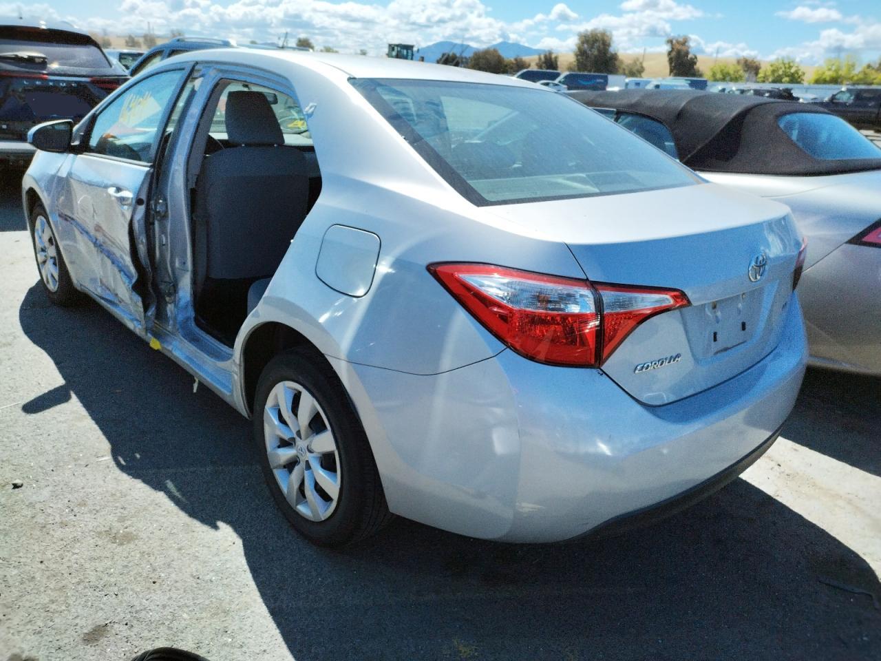Photo 3 from auction – 2014 TOYOTA COROLLA L with VIN 2T1BURHE1EC045379