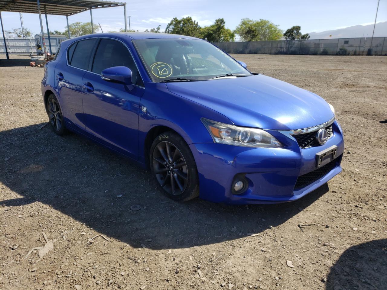 LEXUS CT 200 2013 with VIN JTHKD5BH9D2140912 - Photo from auction