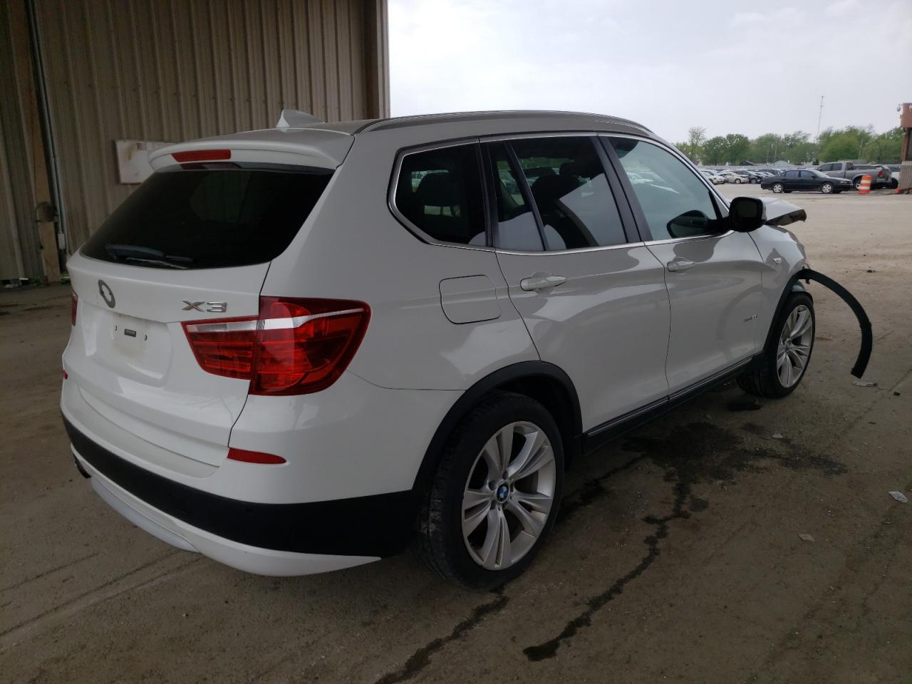 Photo 4 from auction – 2014 BMW X3 XDRIVE3 with VIN 5UXWX7C54E0E79389