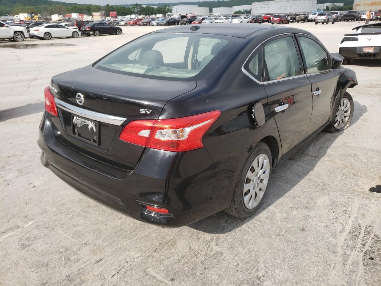 Photo 4 from auction – 2017 NISSAN SENTRA S with VIN 3N1AB7AP6HY351504