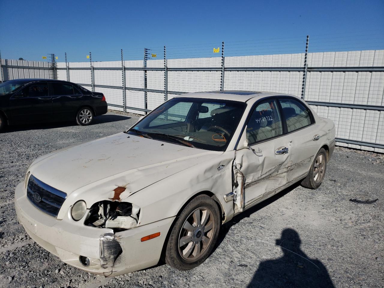 Zdjęcie 10 z aukcji – 2006 KIA OPTIMA LX z VIN KNAGD128465442672