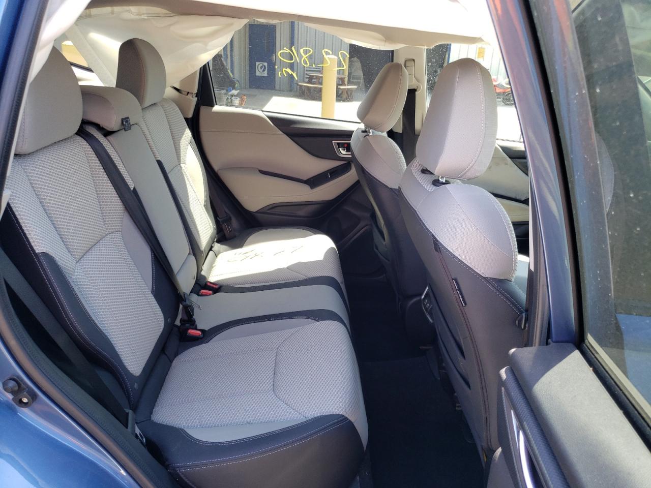 Photo 6 from auction – 2019 SUBARU FORESTER P with VIN JF2SKAGC4KH504081