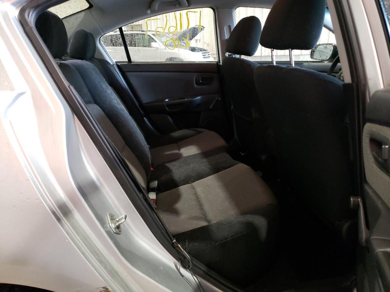 Photo 6 from auction – 2006 MAZDA 3 I with VIN JM1BK12F261463514