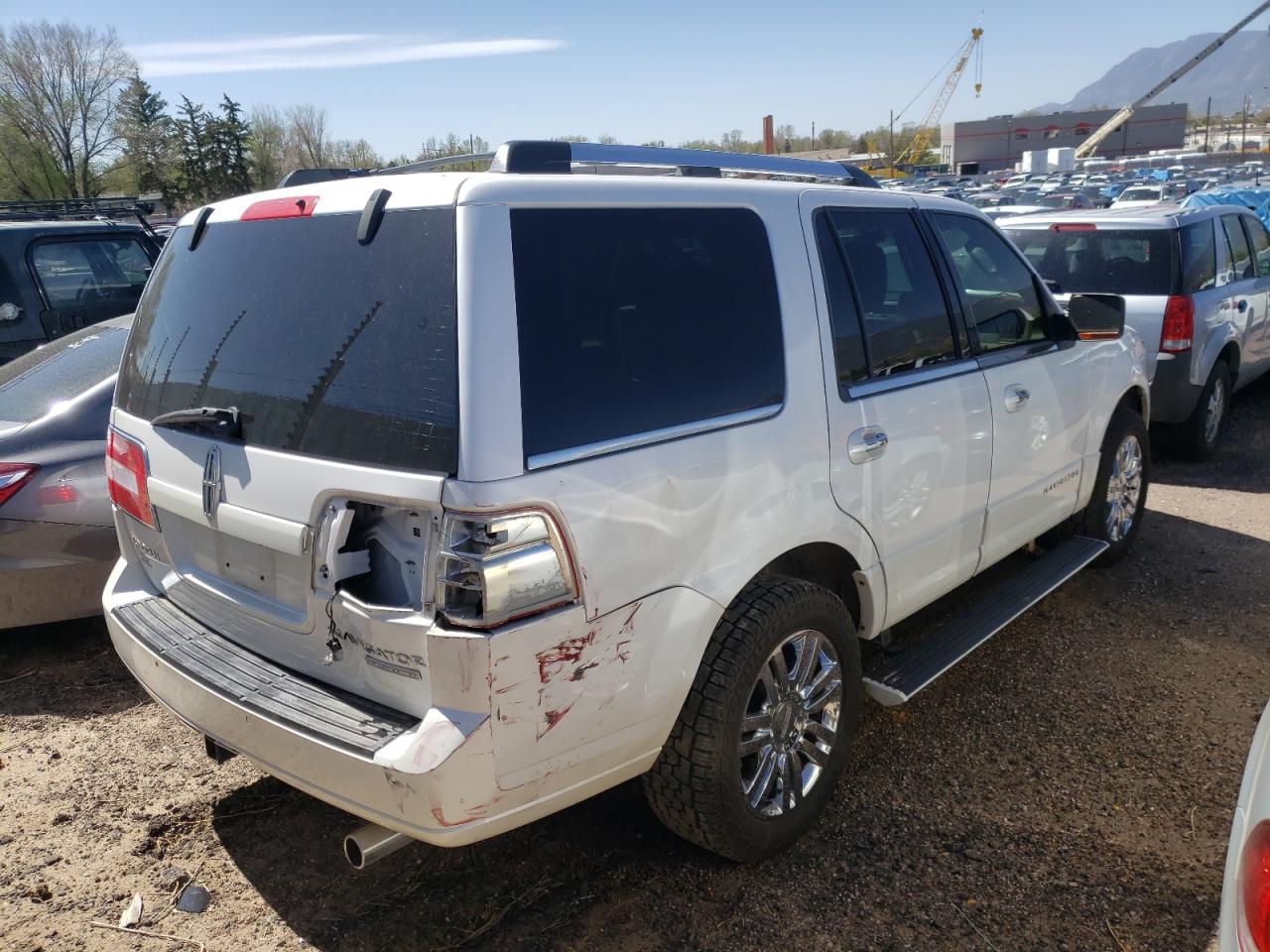 Photo 4 from auction – 2009 LINCOLN NAVIGATOR with VIN 5LMFU28509EJ02224