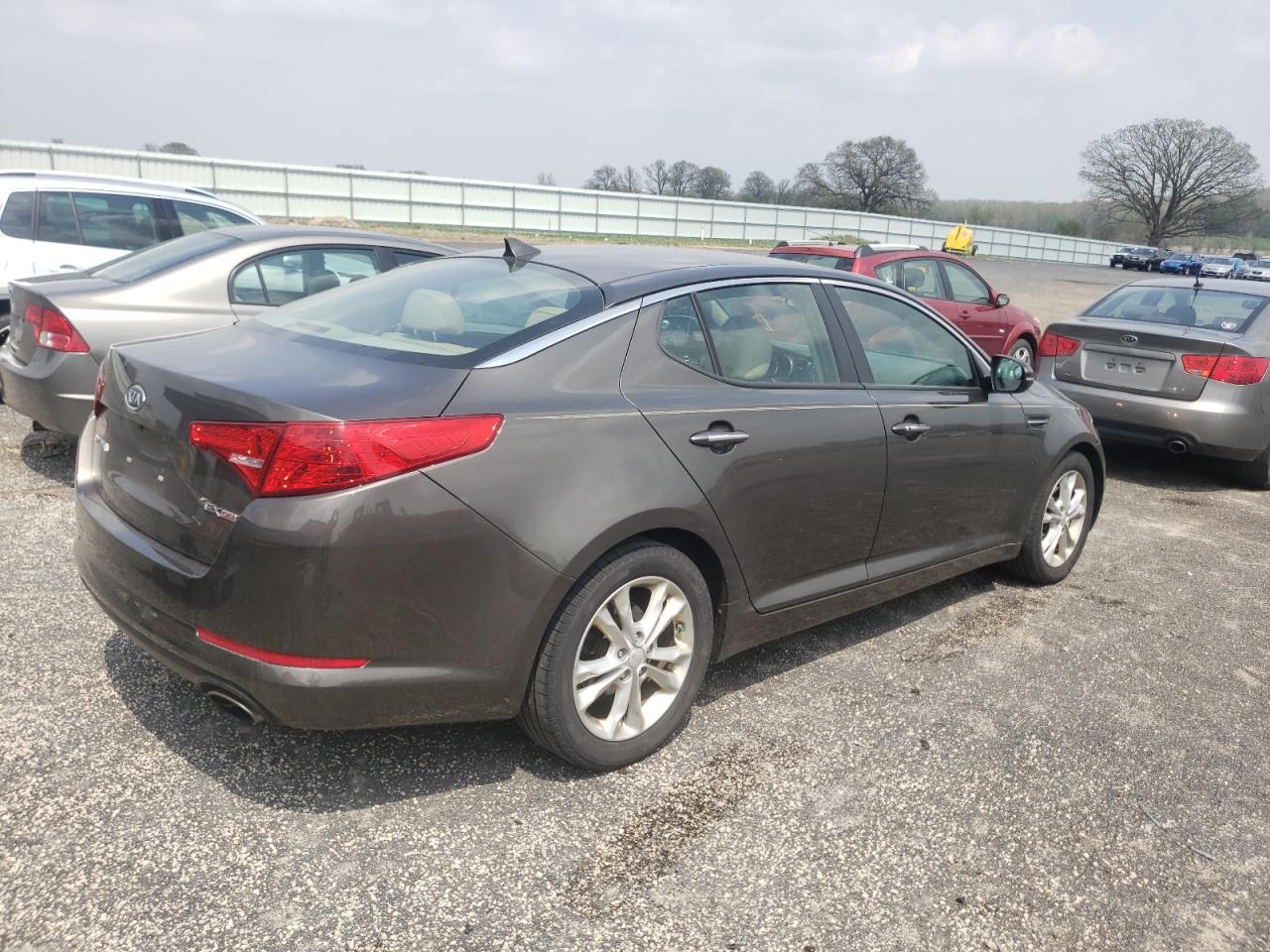 Photo 13 from auction – 2012 KIA OPTIMA EX with VIN 5XXGN4A71CG039928