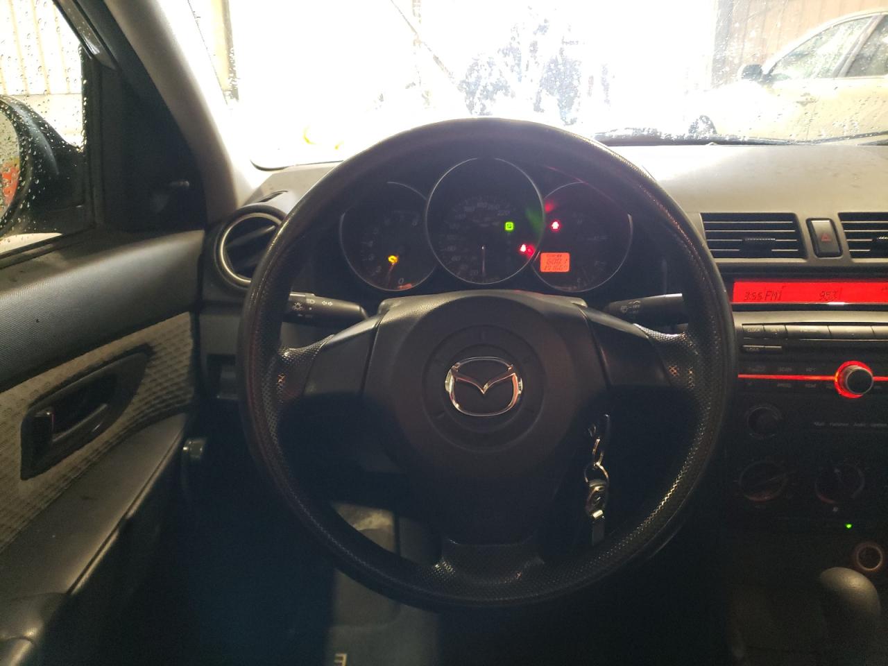 صورة رقم 9 من المزاد - 2006 MAZDA 3 I مع VIN JM1BK12F261463514