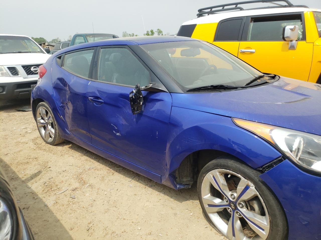 Photo 9 from auction – 2015 HYUNDAI VELOSTER with VIN KMHTC6AD0FU221183