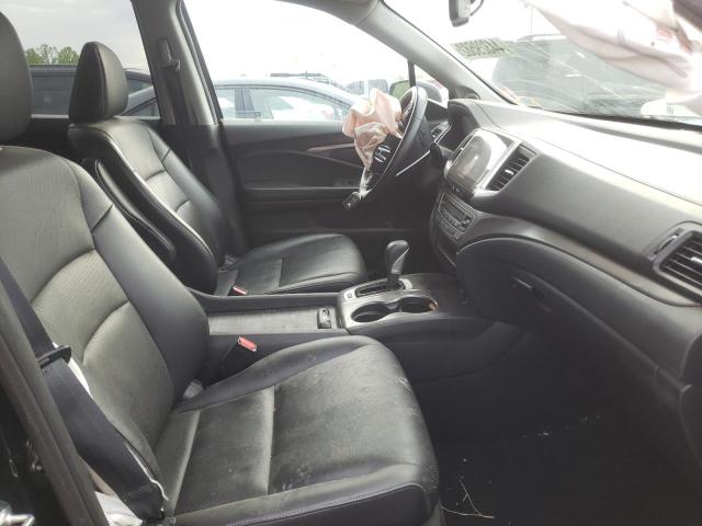 Photo 5 from auction – 2017 HONDA RIDGELINE with VIN 5FPYK2F6XHB010804