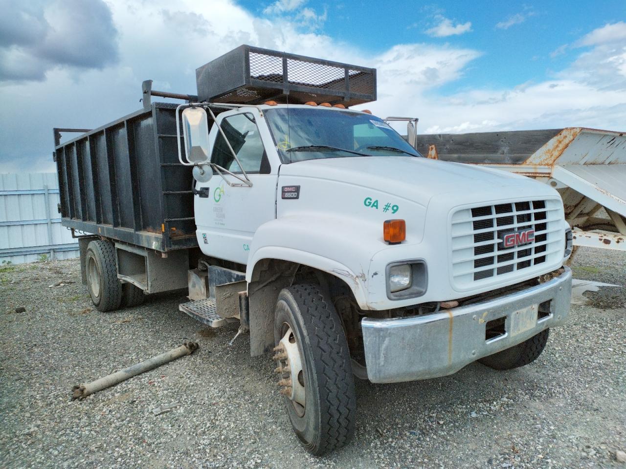 GMC C-SERIES C 2000 with VIN 1GDK7H1B9YJ507242 - Photo from auction