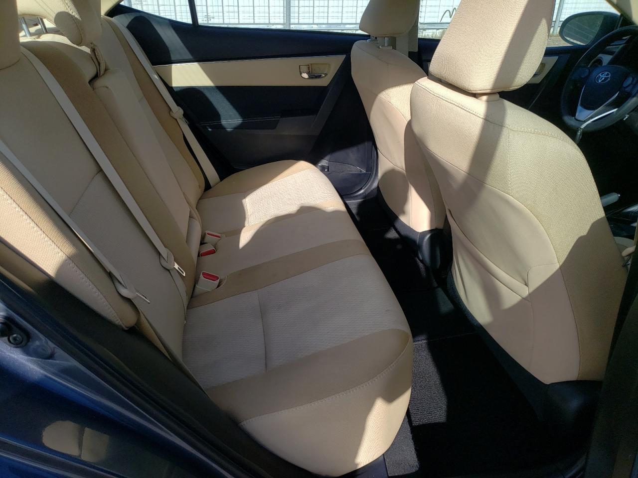 Photo 6 from auction – 2017 TOYOTA COROLLA L with VIN 2T1BURHEXHC773237