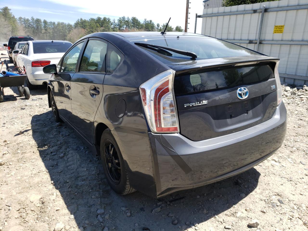 Photo 3 from auction – 2012 TOYOTA PRIUS with VIN JTDKN3DU0C5380957