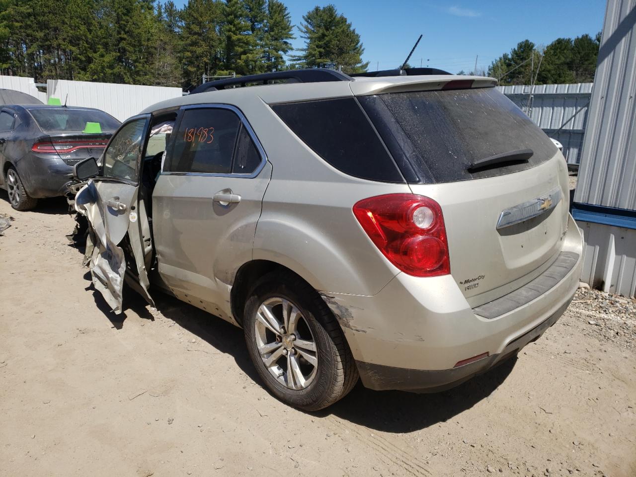 Photo 3 from auction – 2015 CHEVROLET EQUINOX LT with VIN 2GNFLFEK6F6108189