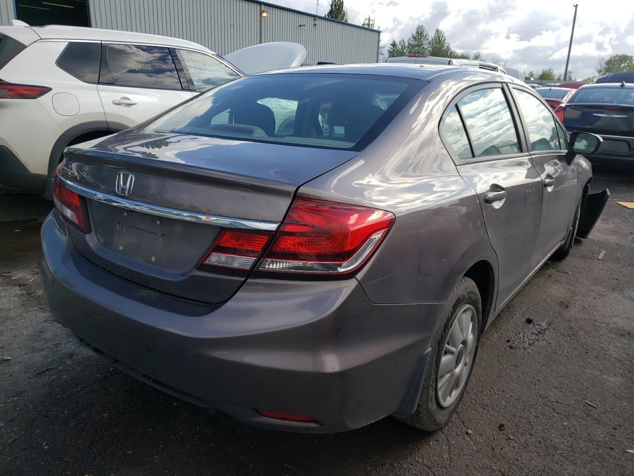Photo 4 from auction – 2015 HONDA CIVIC LX with VIN 19XFB2F53FE264672