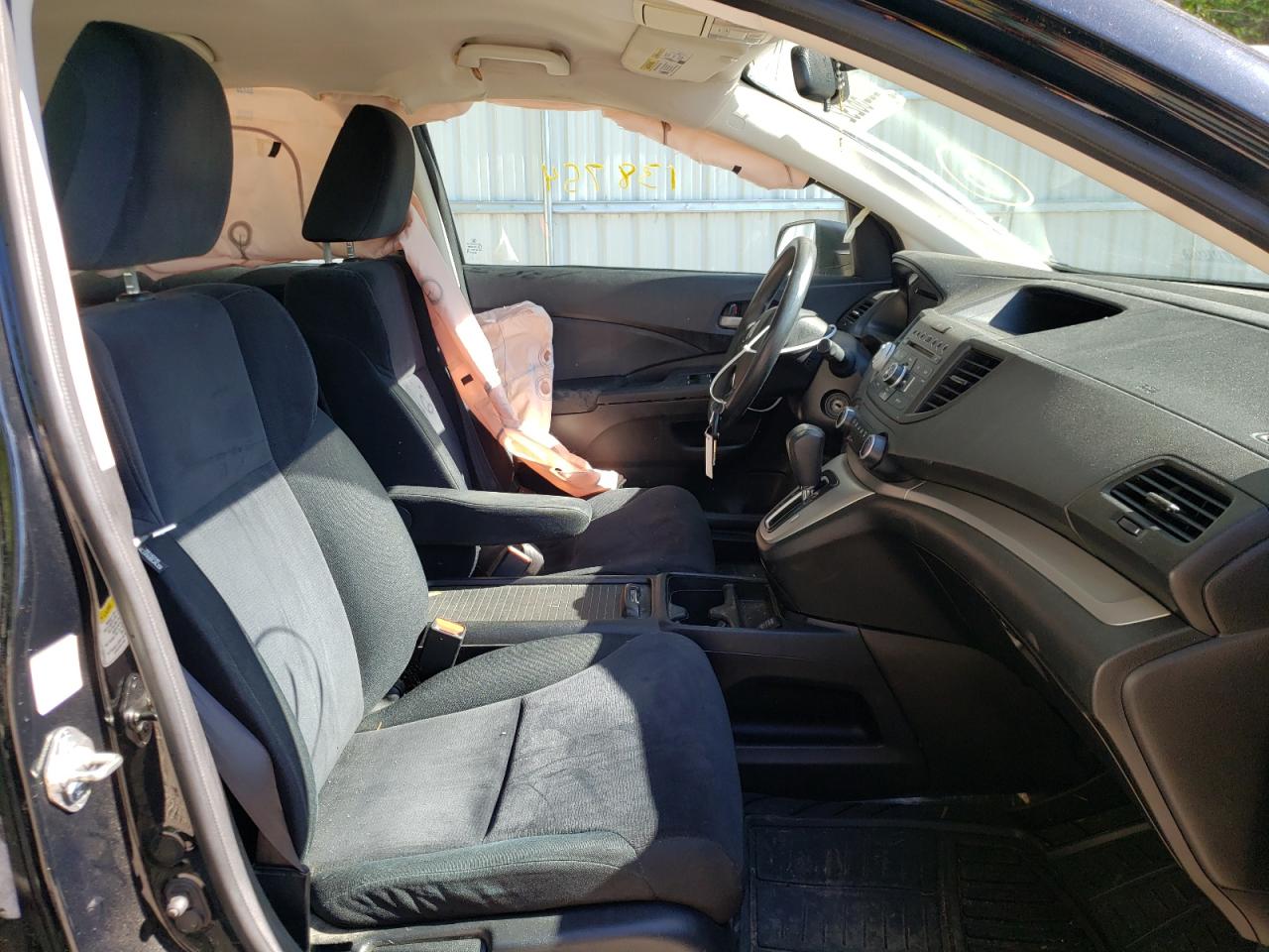 Photo 5 from auction – 2012 HONDA CR-V LX with VIN 5J6RM3H39CL038223