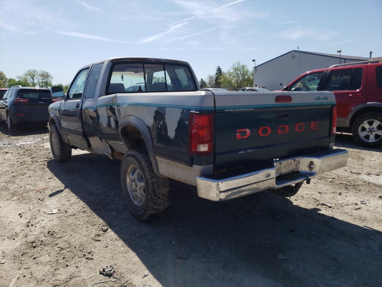 Photo 3 from auction – 1994 DODGE DAKOTA with VIN 1B7GG23YXRS590765