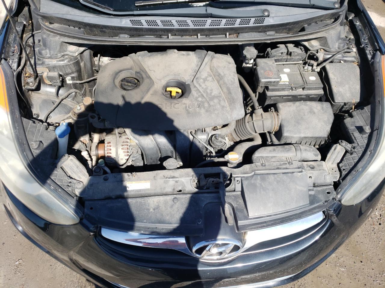 Photo 7 from auction – 2011 HYUNDAI ELANTRA GL with VIN 5NPDH4AE3BH013486