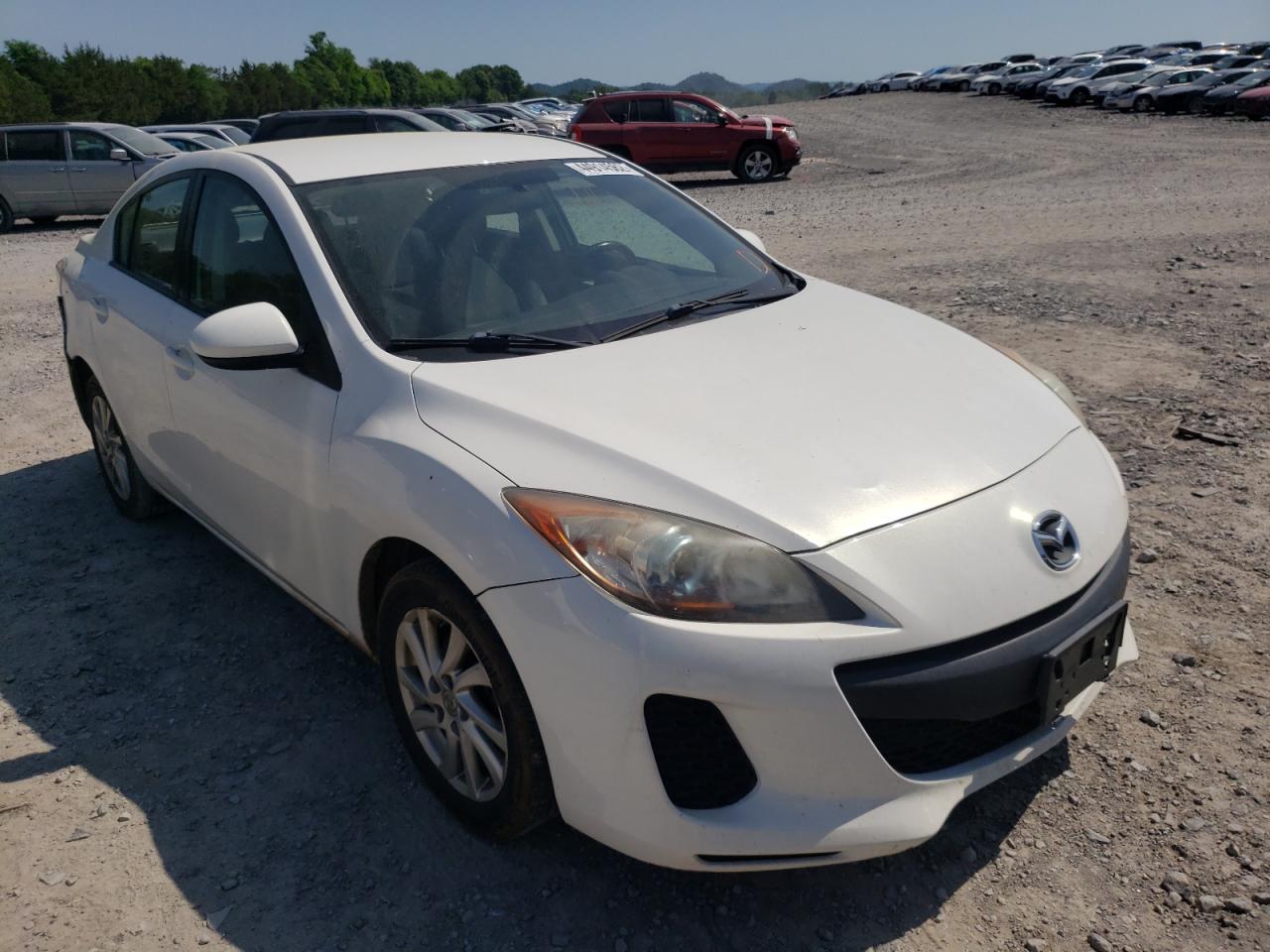 MAZDA 3 I 2012 with VIN JM1BL1V85C1657041 - Photo from auction