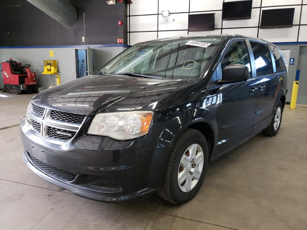 Photo 2 from auction – 2011 DODGE GRAND CARA with VIN 2D4RN4DG3BR600997