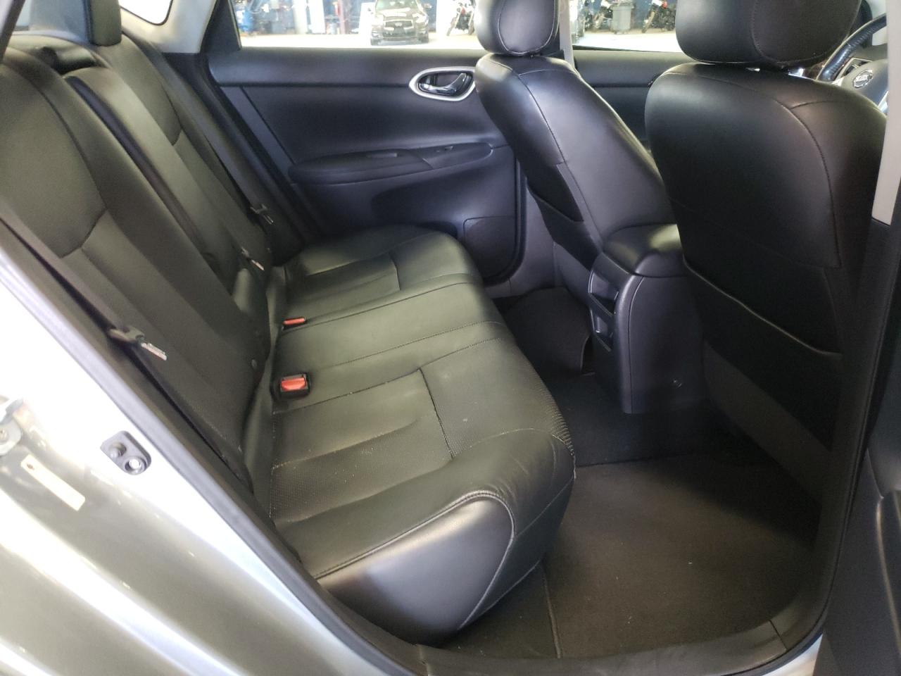 Photo 6 from auction – 2013 NISSAN SENTRA S with VIN 3N1AB7AP3DL699705