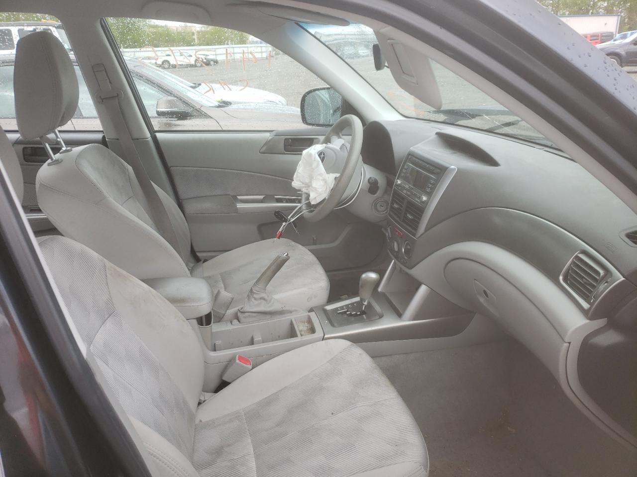 Photo 5 from auction – 2010 SUBARU FORESTER X with VIN JF2SH6BC5AH790914