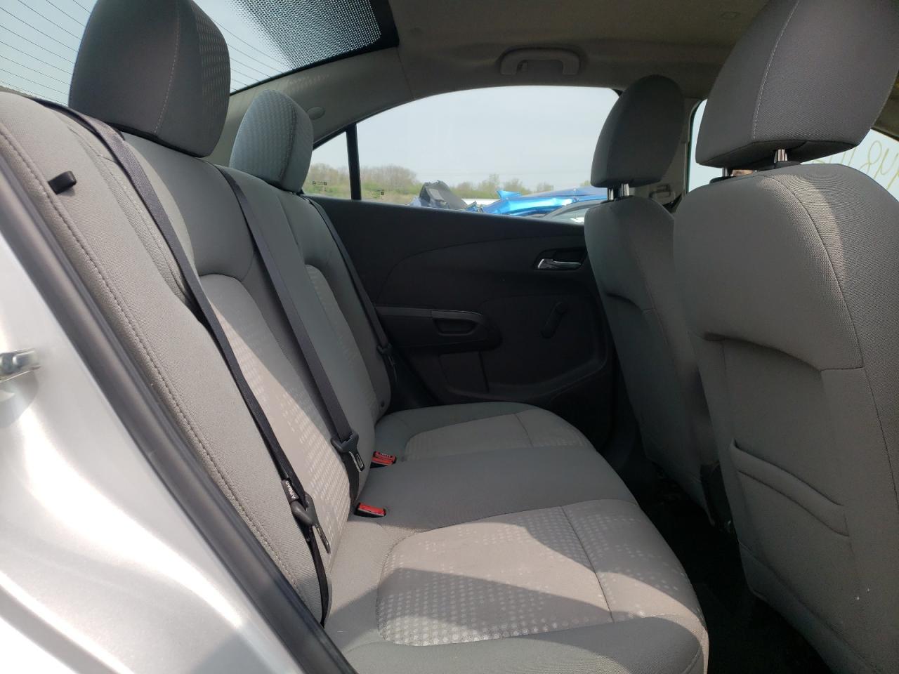 Photo 6 from auction – 2012 CHEVROLET SONIC LS with VIN 1G1JA5SH0C4103443