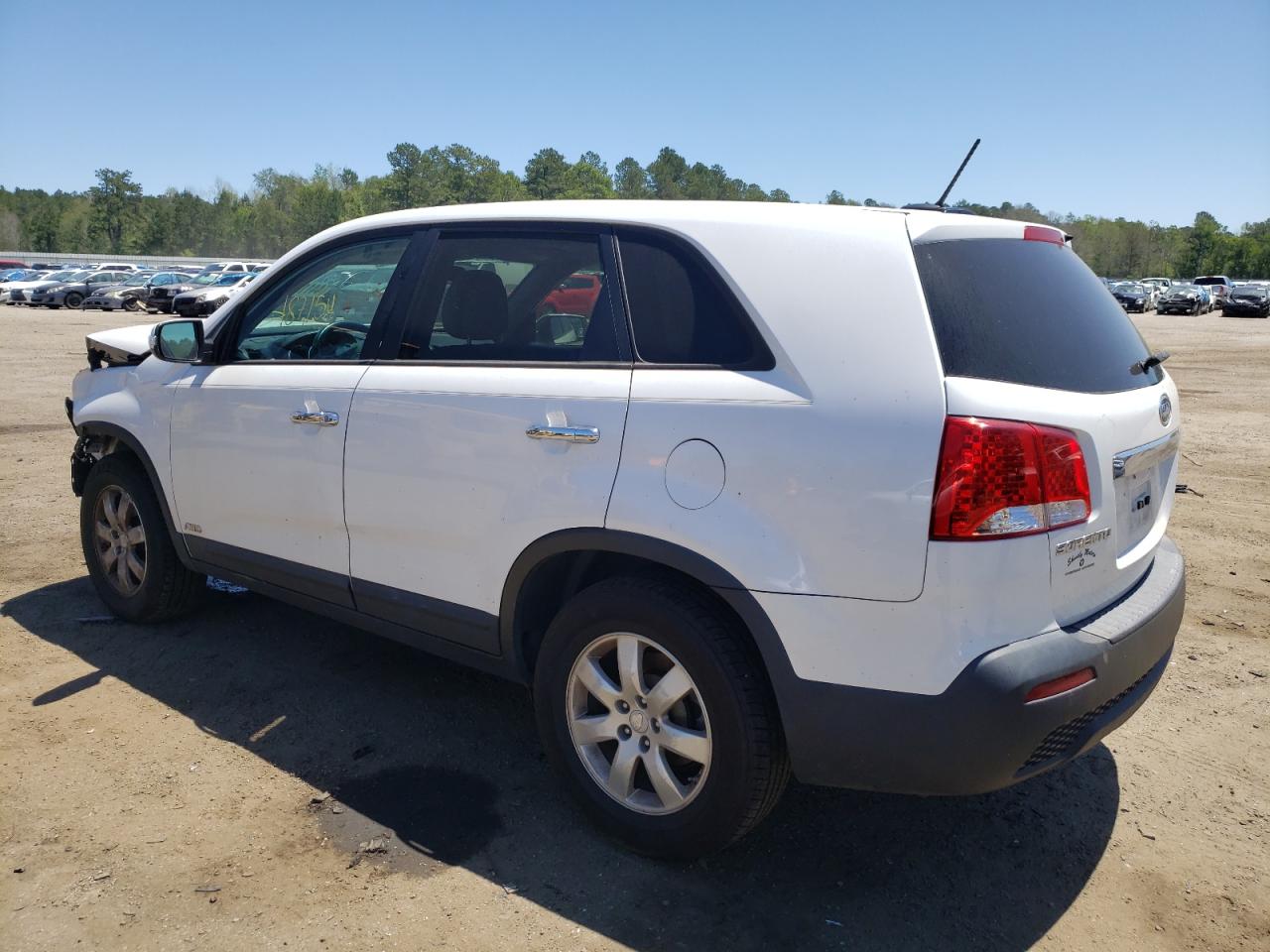 Photo 3 from auction – 2011 KIA SORENTO BA with VIN 5XYKTCA12BG175873