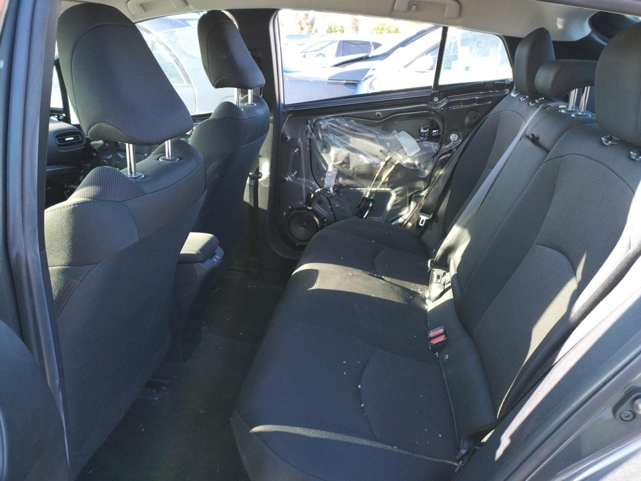 Photo 6 from auction – 2019 TOYOTA PRIUS with VIN JTDKARFU1K3100503