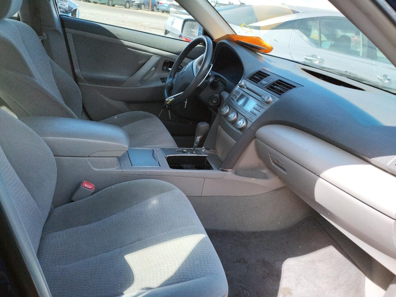 Photo 5 from auction – 2011 TOYOTA CAMRY BASE with VIN 4T1BF3EK3BU751314